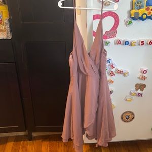 High low maxi dress. Size medium. Maybe dress. Zip up in back.